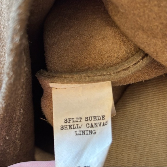 Vintage Y2K Alternative Suede Fringe Accent Crossbody Bag - Picture 12 of 12